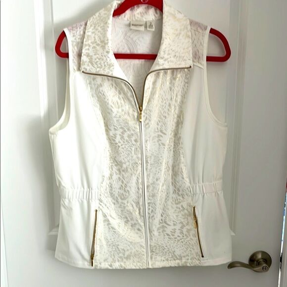 Zenergy by Chico’s Canella White with  gold animal print Design Vest Jacket - Picture 1 of 9